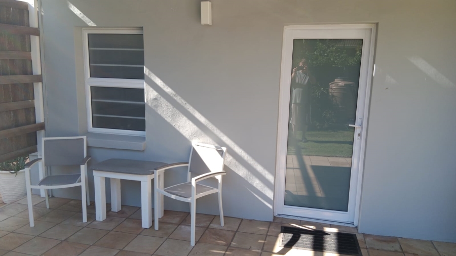 To Let 1 Bedroom Property for Rent in Broadwood Eastern Cape